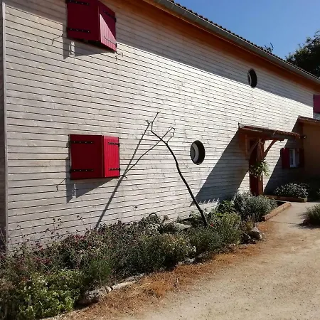 Le Petit Durbec Holiday home *